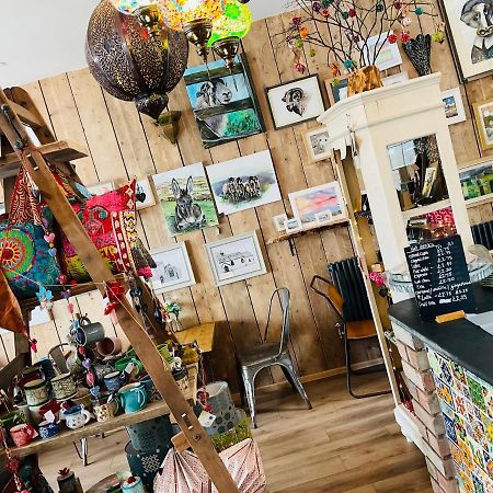 The Art Attic A Stylish Boutique Apartment Builth Wells Kültér fotó